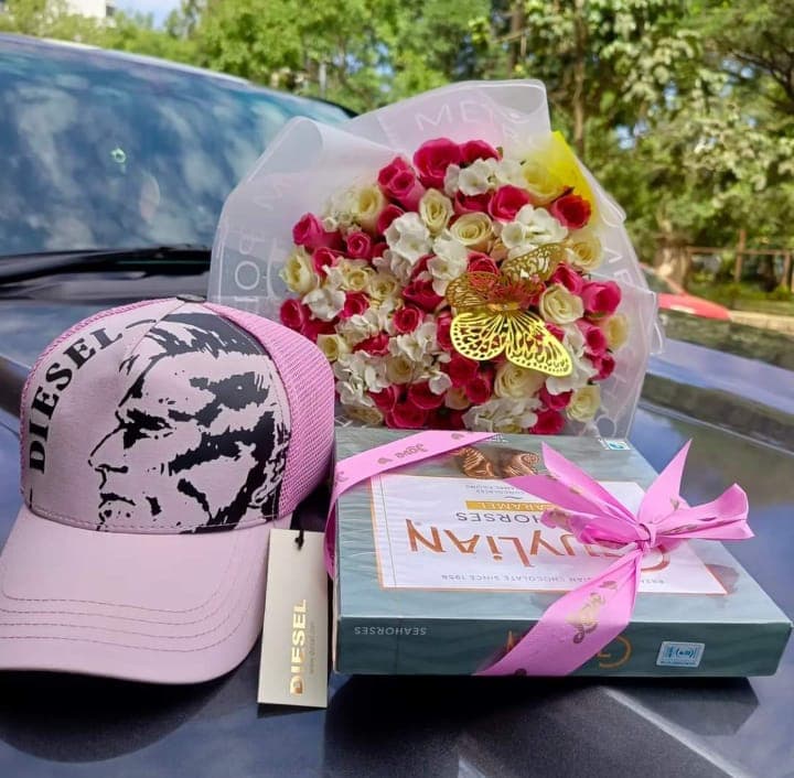 Anniversary Flowers That Speak Your Heart